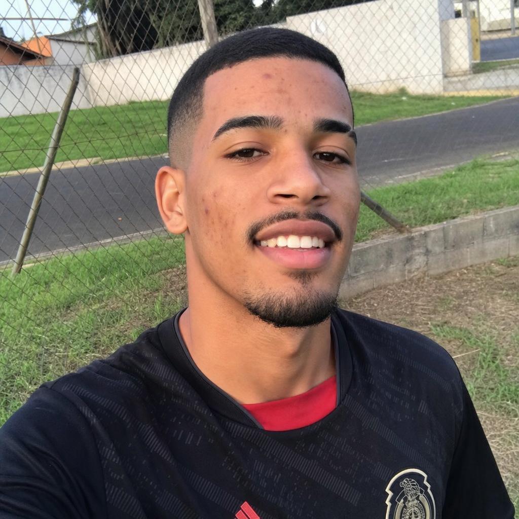 Lucas M.